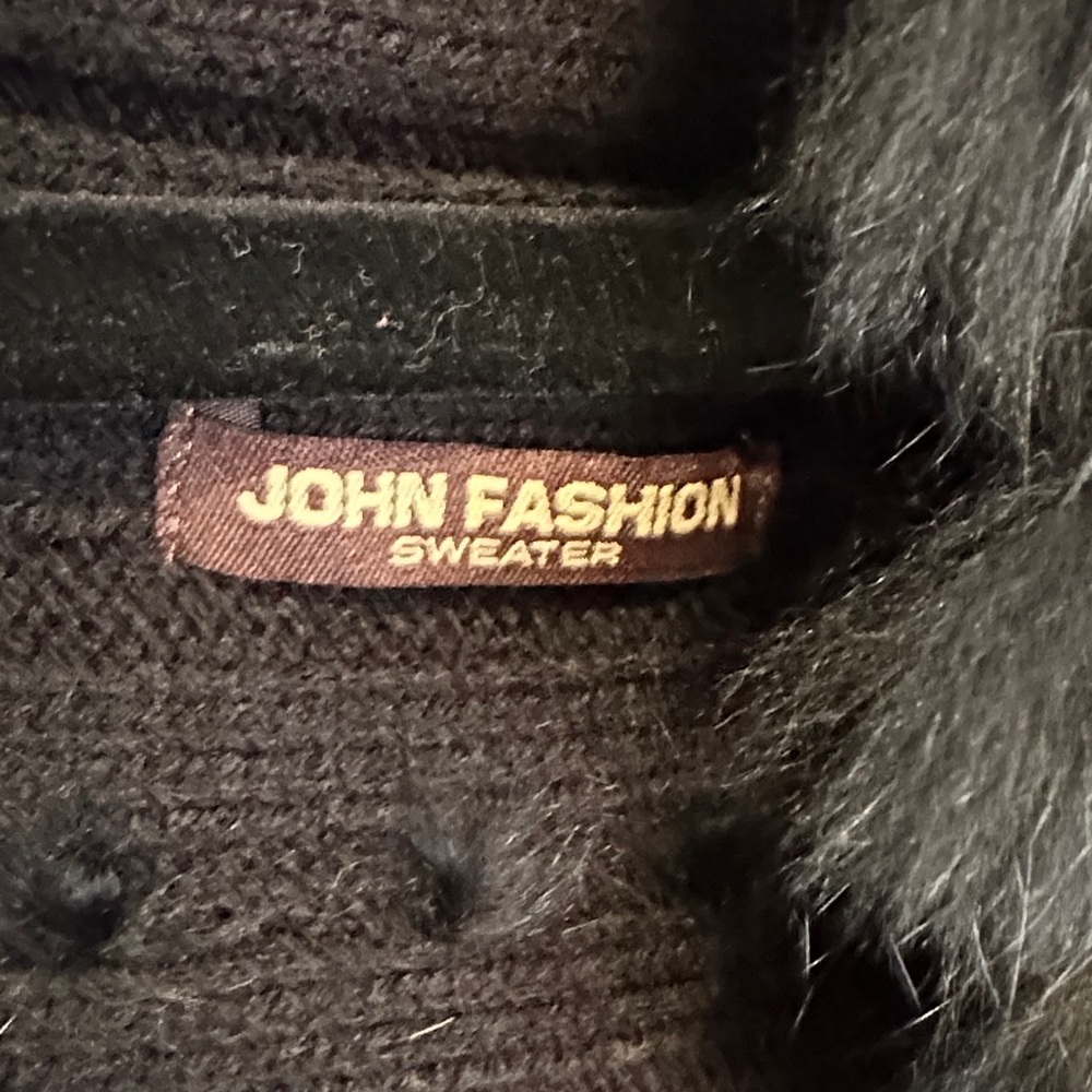 John Fashion Black Woven Fur Vest with Woven Accents Size S - Picture 2 of 5